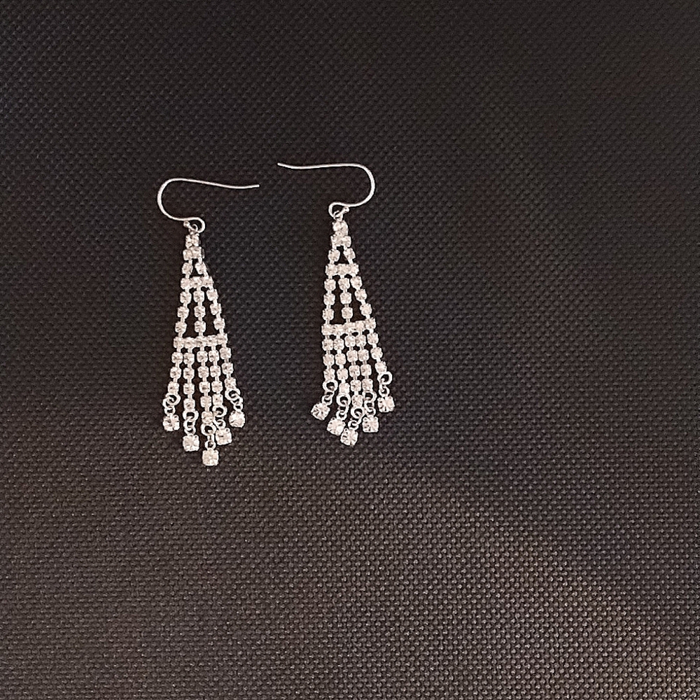 Earrings fish Hook style.